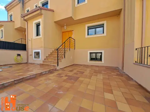 Chalet adosado en Paseo del Pocillo