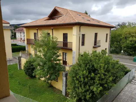 Casa en calle Carretera General