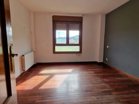 Piso en calle Jurrio