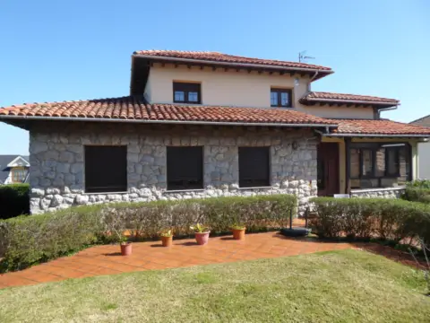 Casa en Avenida de Bilbao