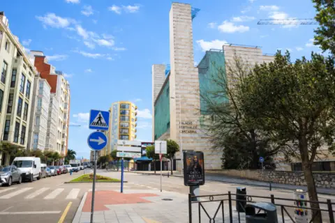 Piso en Avenida de la Reina Victoria