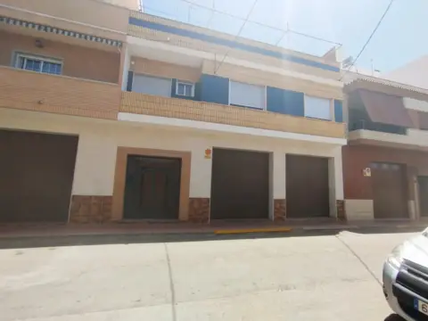 Chalet adosado en calle del Maestro Serrano, 22