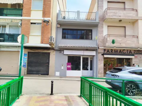 Chalet adosado en Travessera del Vallet, 3