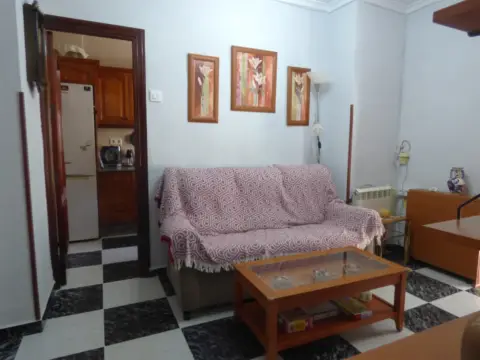 Piso en calle de la Carraca