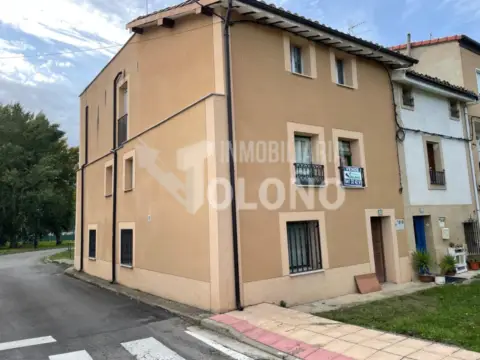 Casa rústica en Avenida de la Rioja