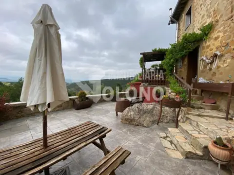 Casa rústica en Camino Peciña