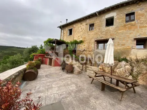 Casa rústica en Camino Peciña