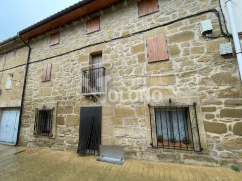 Casa en calle de Sangüesa, 7