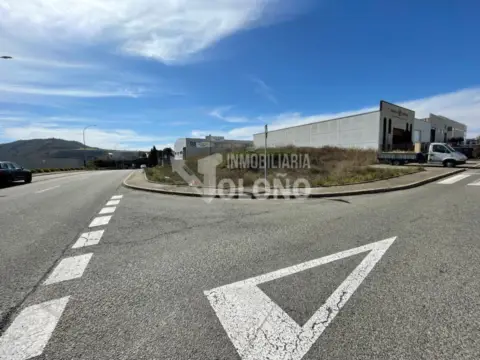 Terreno en calle de los Sauces, 72