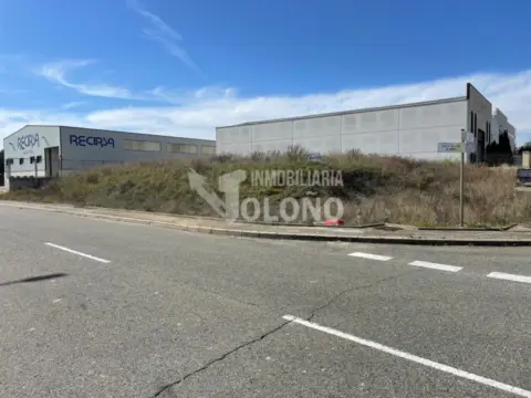 Terreno en calle de los Sauces, 72