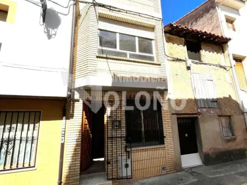 Casa en calle Mayor, 14