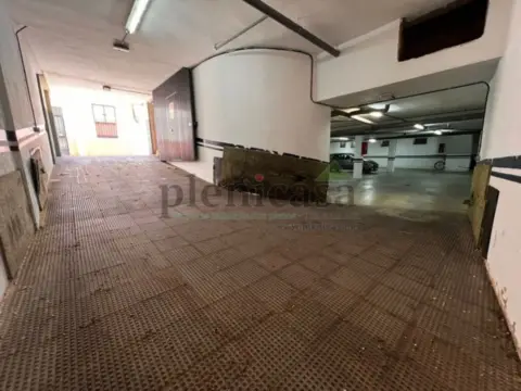 Garaje en calle de la Carpa