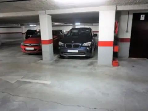 Garaje en calle de Tampico, 42