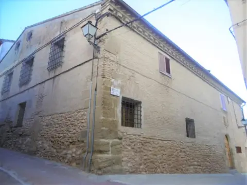 Casa en calle Plaza, nº 00