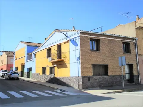 House in calle Almacellas, nº 00