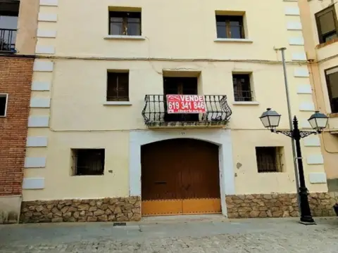 Casa pareada en Plaza Mayor, 15