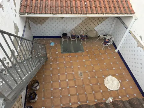 Casa pareada en calle del Doctor Ramón y Cajal, 32