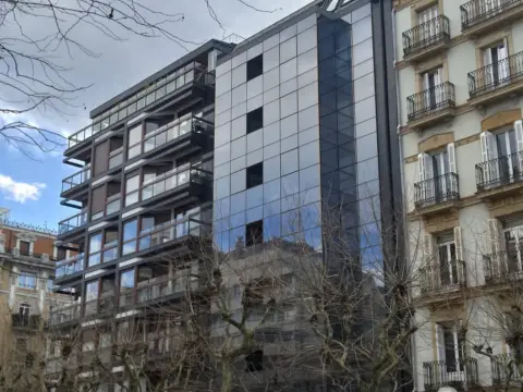 Piso en Askatasunaren Hiribidea, 25