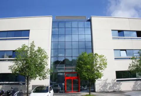 Oficina en calle de Zuatzu, 1