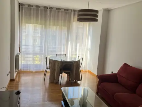 Apartamento en Avenida de la Paz