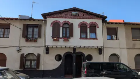 Chalet adosado en calle de Ezequiel Aguirre