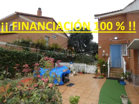 Chalet unifamiliar en calle de los Olivos