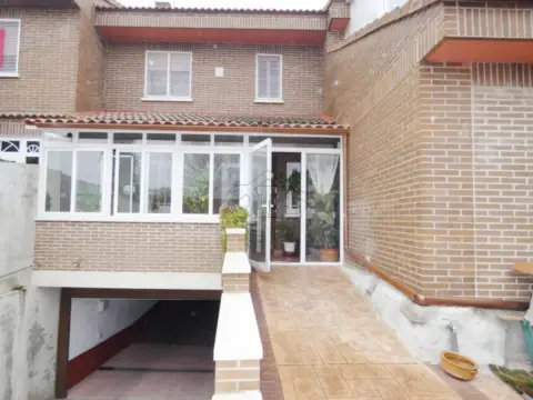 Chalet adosado en El Val