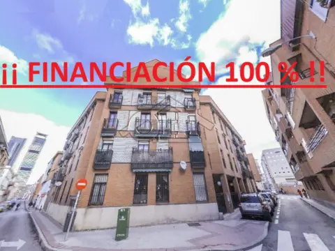 Piso en calle de la Flor de Lis