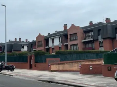 Piso en Camino de Gorrondatxe, 8