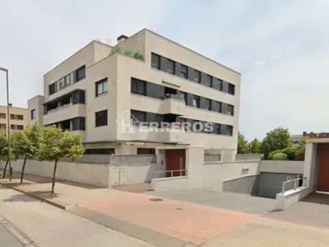 Garaje en Avenida de la Sierra