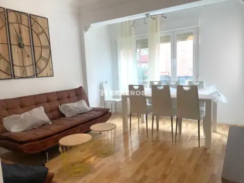 Piso en calle de Huesca