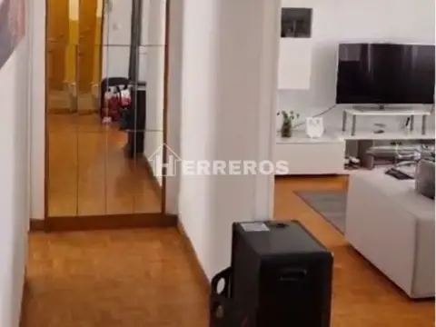 Apartamento en calle de Santiago Aldaz