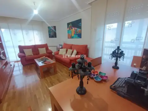 Piso en calle de Miguel de Unamuno