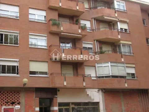 Local comercial en Plaza del Maestro Lope