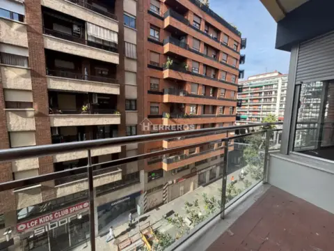 Piso en Avenida Gran Vía Juan Carlos I