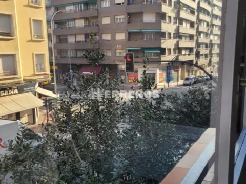 Apartamento en calle del General Vara de Rey