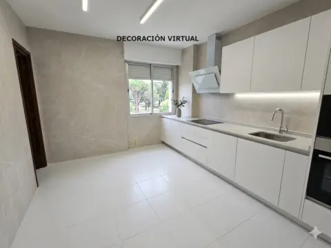 Piso en Avenida de la Paz