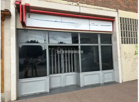 Local comercial en Avenida Solidaridad