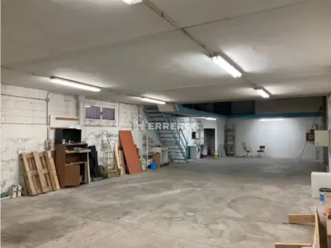 Nave industrial en calle Cadena Varea