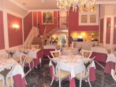 Local comercial en calle de Santa Isabel