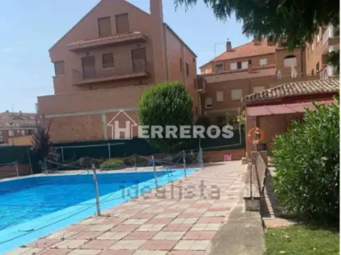Local comercial en calle de la Solana