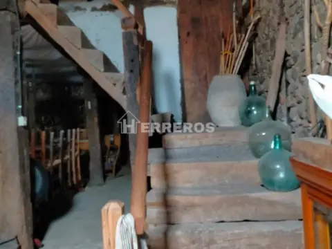 Casa en calle de la Plazuela