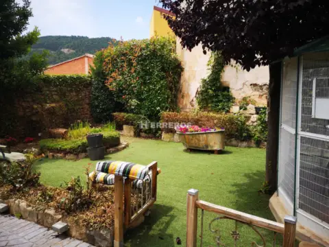 Chalet adosado en calle Don Marcial Martinez