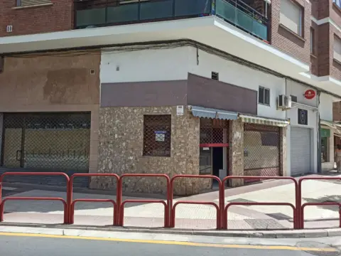 Local comercial en Avenida de Pérez Galdós