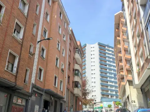 Piso en Antonio Eguiluz Sendagilearen Kalea
