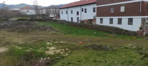 Terreno en calle La Puente