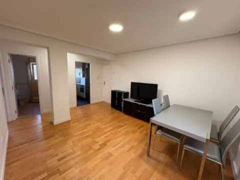 Piso en calle del Río Cubas