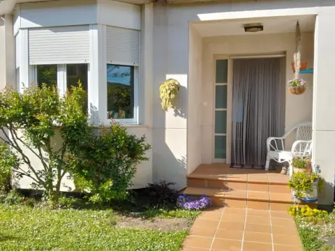 Chalet adosado en Vioño