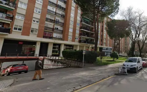 Local comercial en Avenida del Ejército