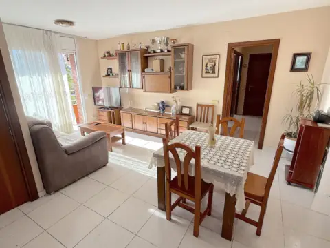 Piso en Zona Nord-La Serreta